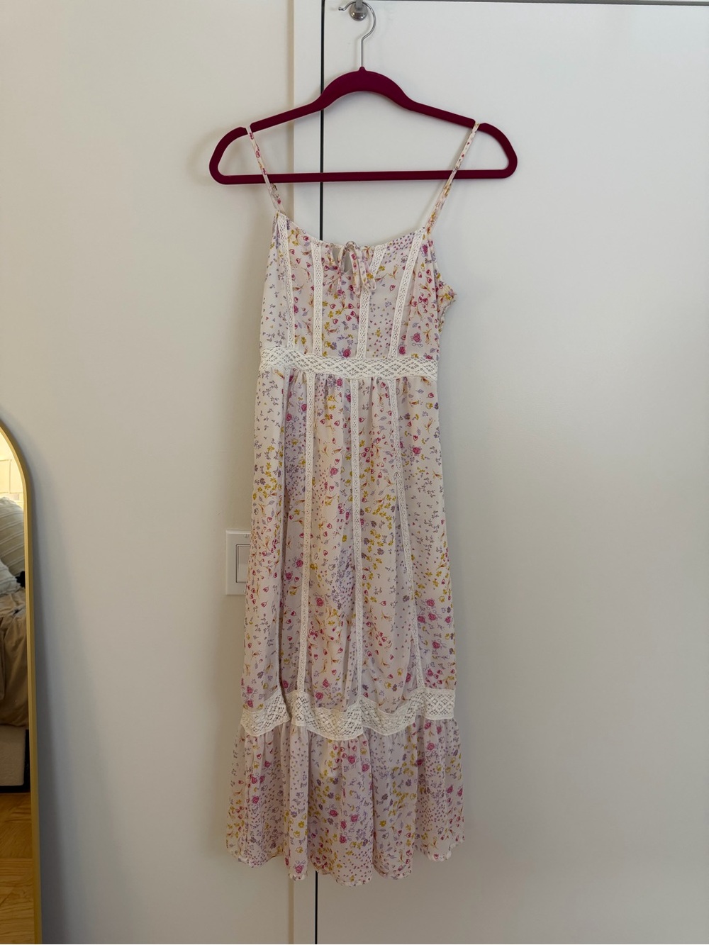 Jessica Simpson White Floral Spaghetti-Strap Maxi Dress